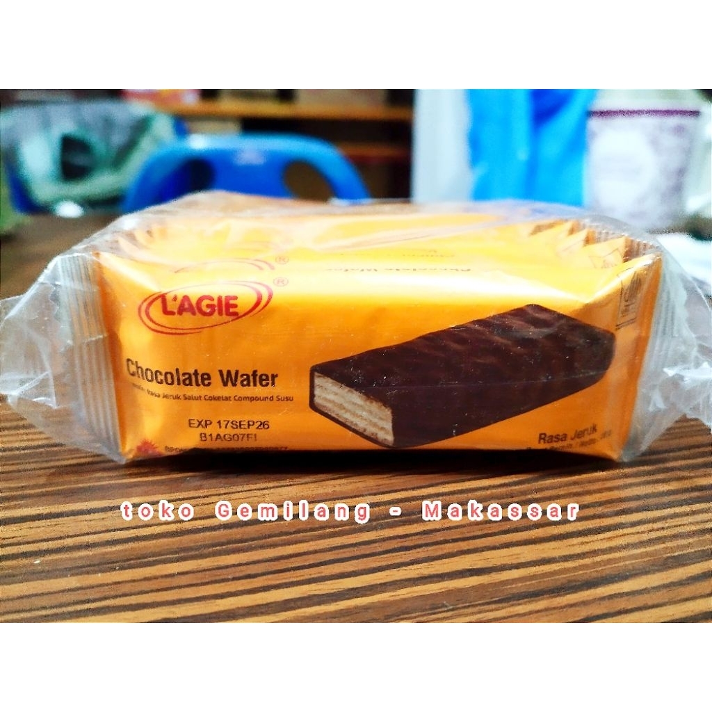 

L'agie / Lagie chocolate wafer pak isi 10 @ 20 gr, wafer cokelat rasa cokelat susu / cokelat orange