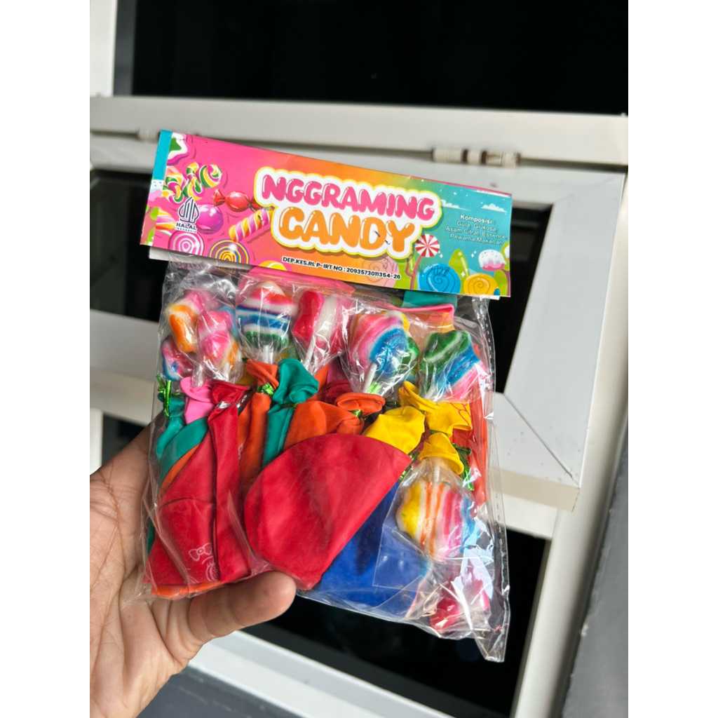 

Permen Berhadiah Balon bulat isi 20 pcs Grosir