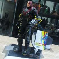 DC DIRECT TOYS BATMAN ARKHAM SERIES ELCTROCUTIONER ACTION FIGURES