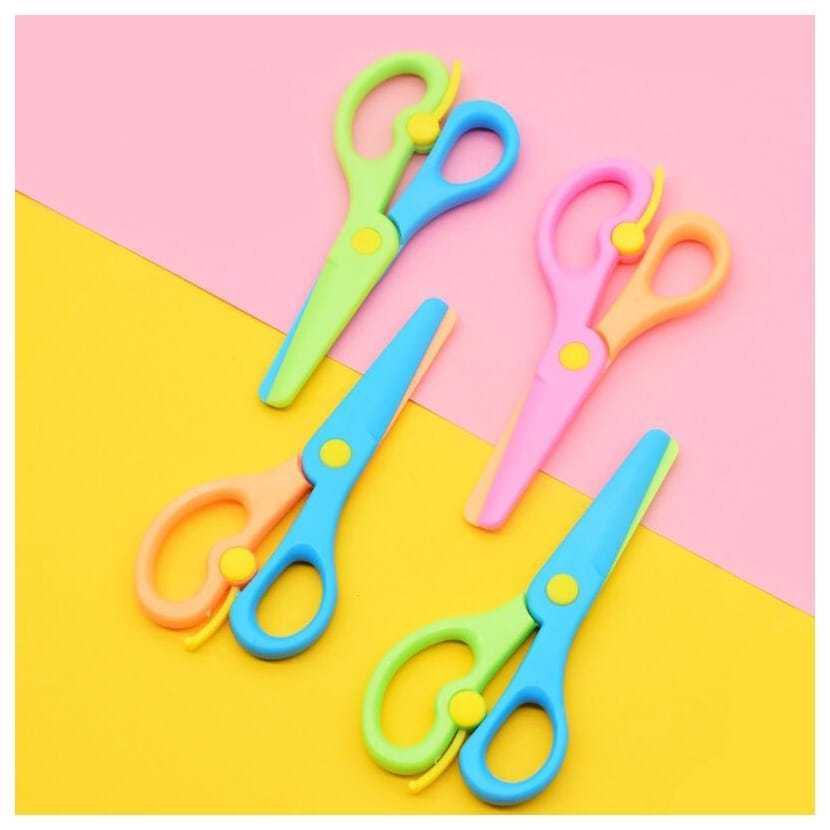 

Gunting Kertas Anak / Lem Joyko / Origami bolak balik 2 sisi Forte / Kertas Lipat Sidu 1 sisi 12x12 14x14 16x16 / Gunting Plastik Ujung Tumpul Aman Safety Scissors