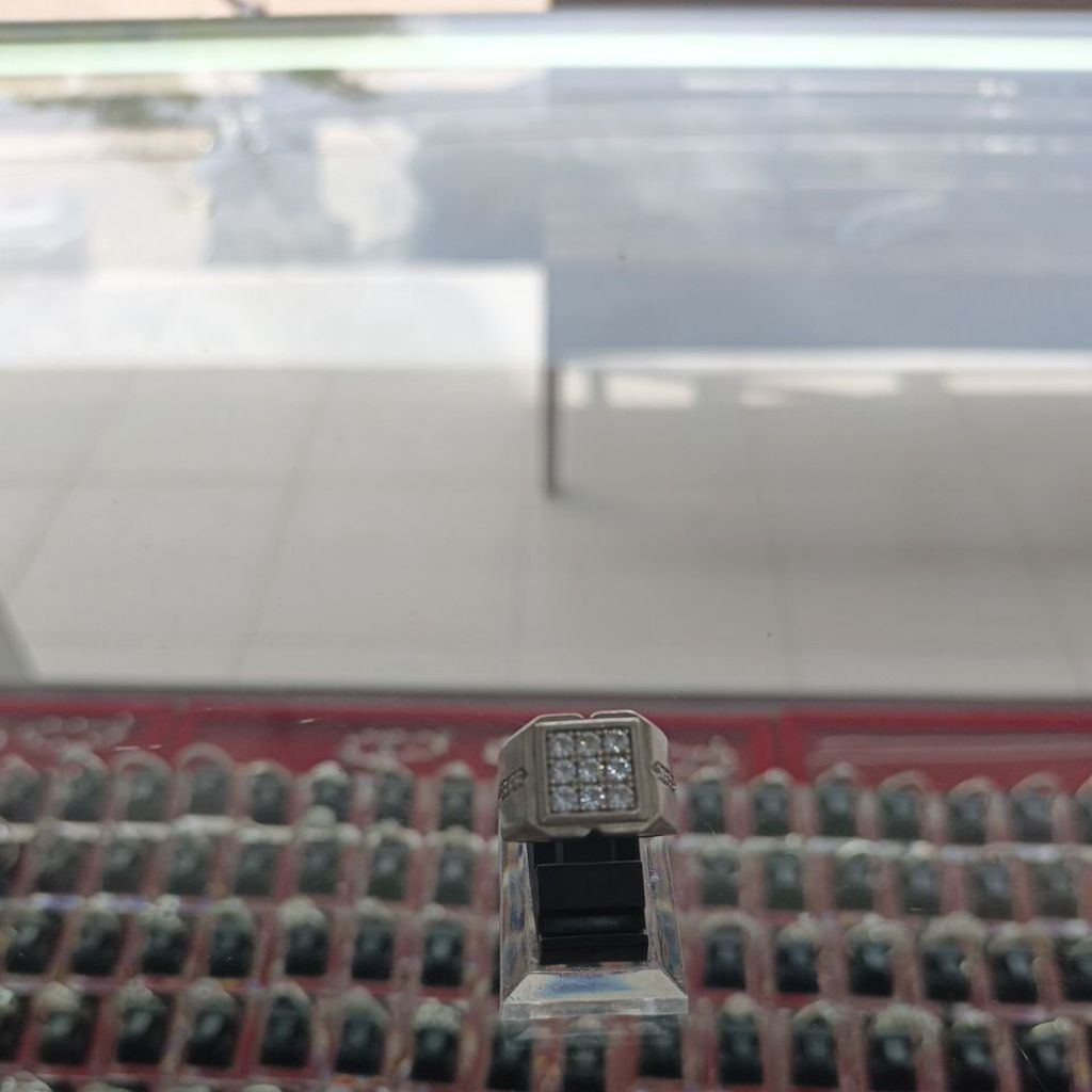 cincin perak pria mata 9