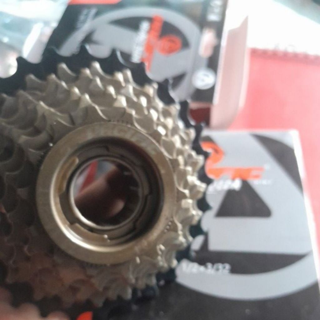 SPROKET SEPEDA  ulir 7 SPEED Dari PACIFIC