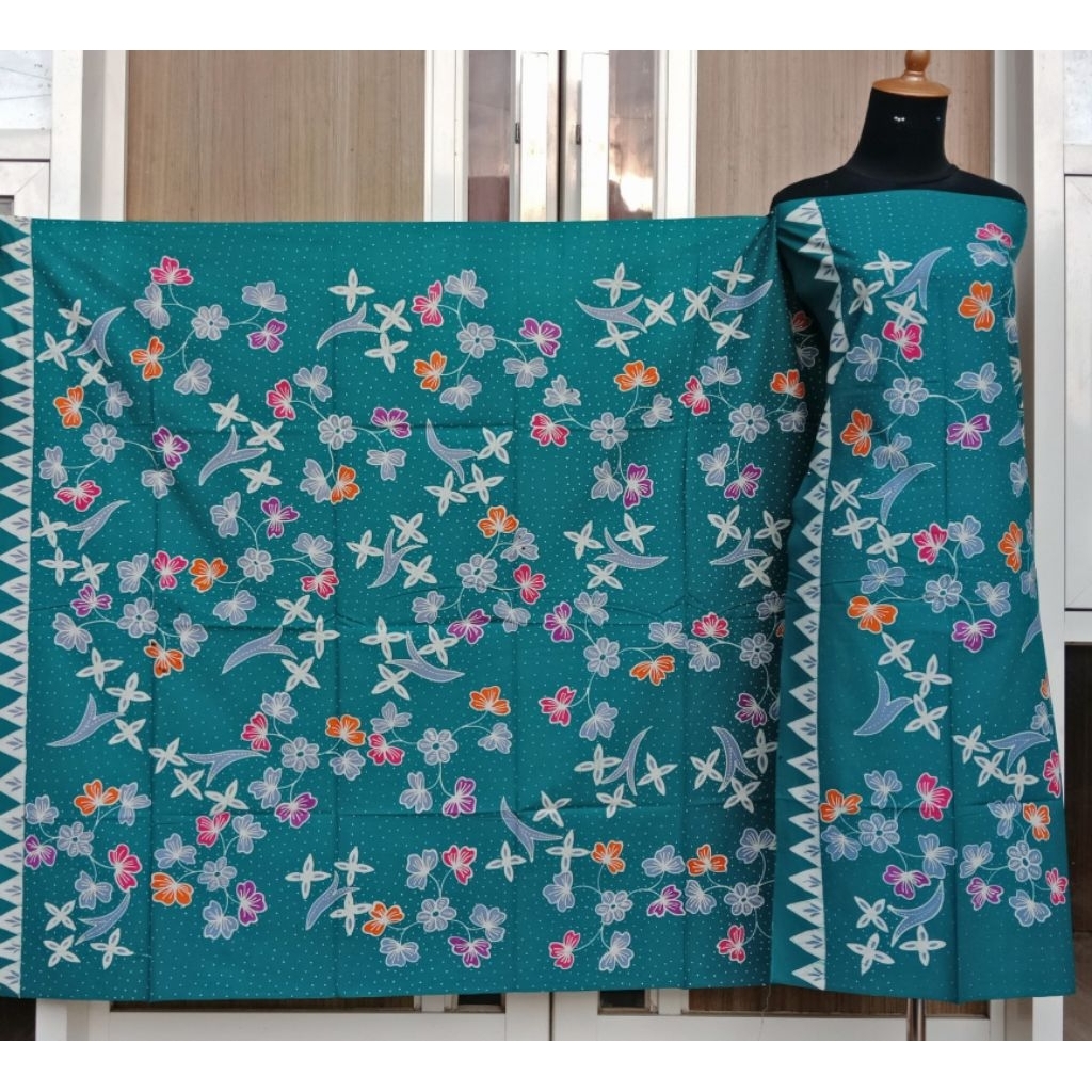 Batik umiromlah 1810377 Bahan Kain Batik Full Tulis Asli Canting pengrajin Madura Pamekasan Hijau To