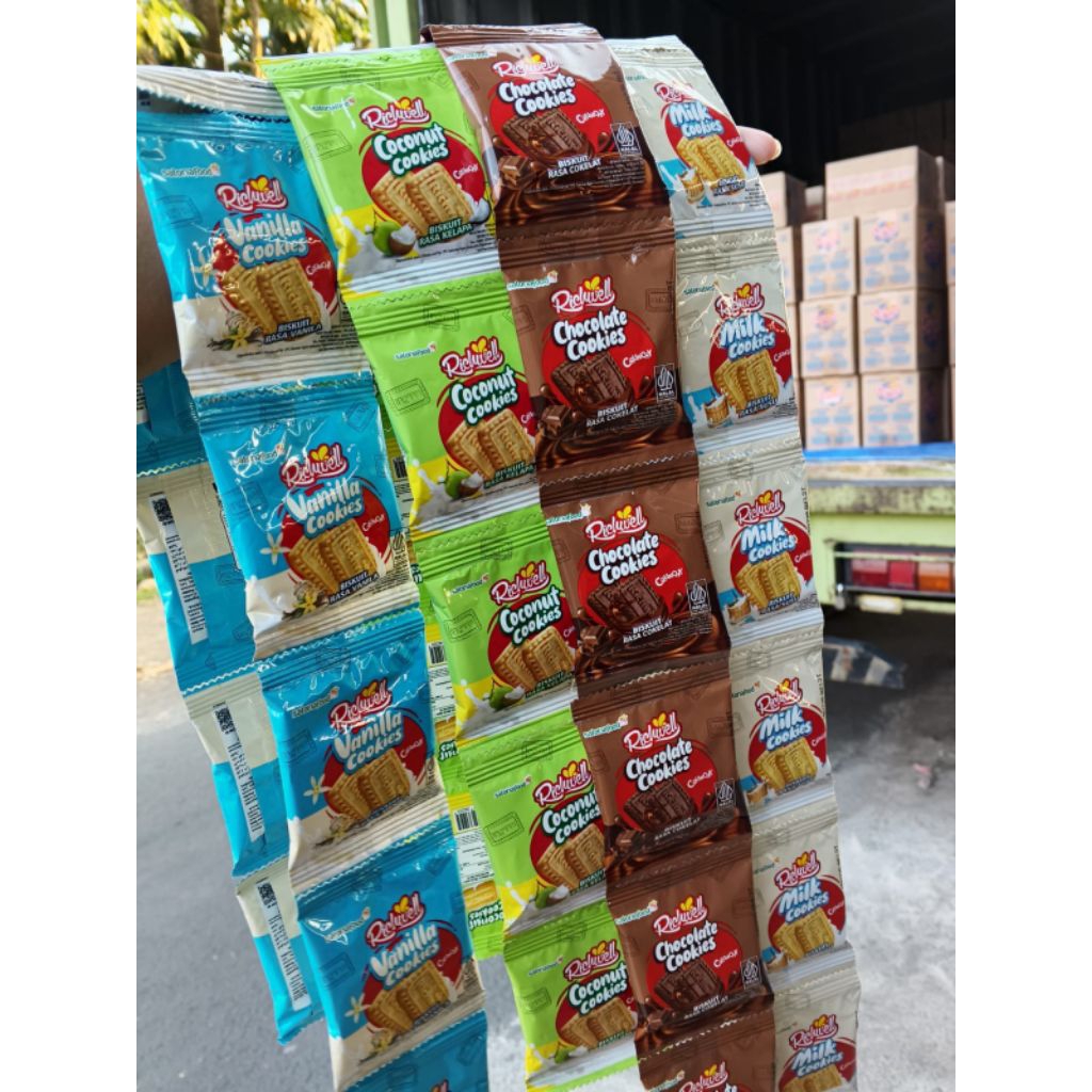 

Richwell cookies 10g × 20pcs || cemilan snack praktis