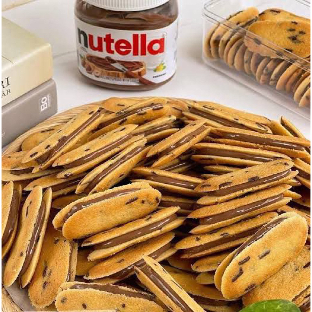 

Lidah Kucing Nutella