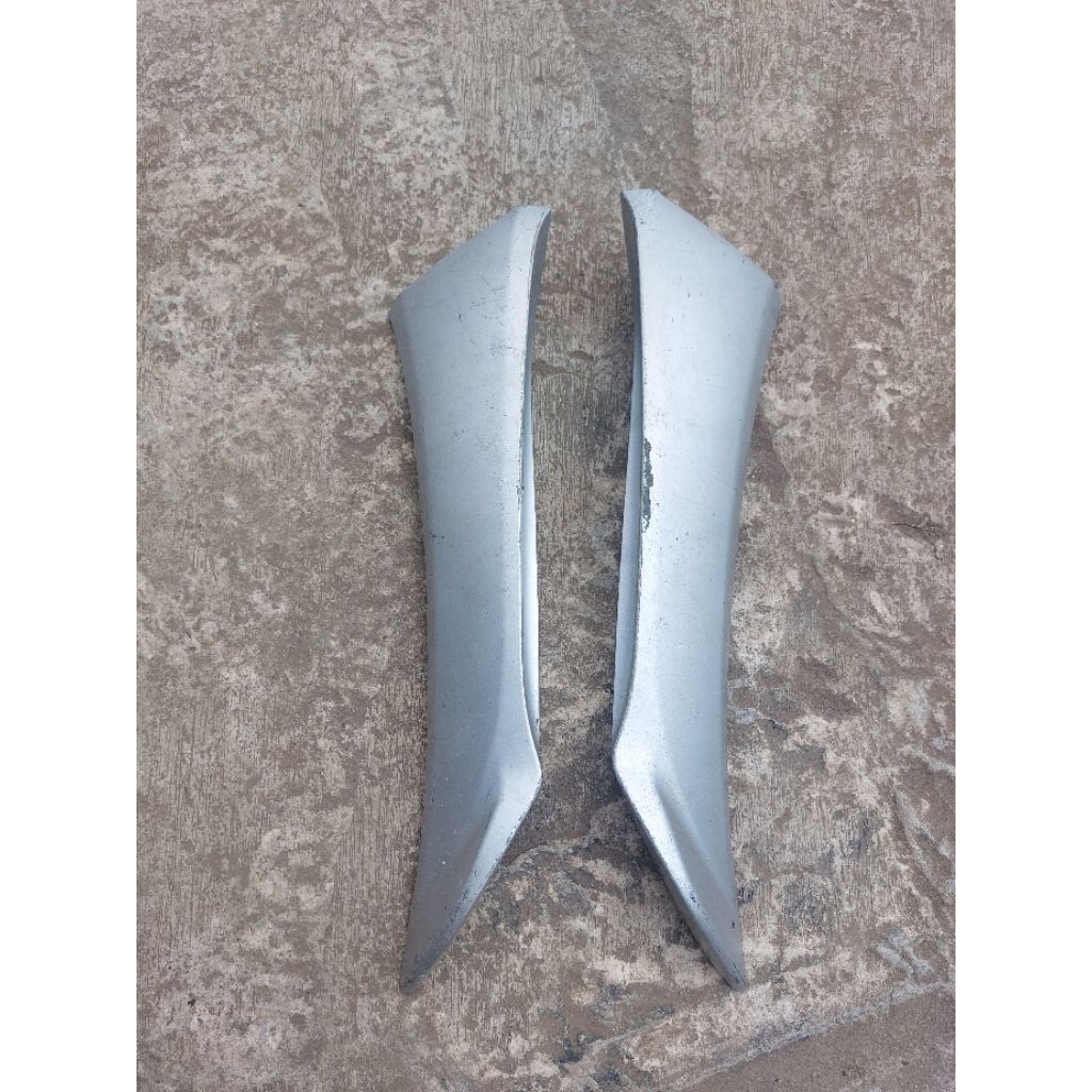 Sayap Luar Supra X 125 Lama Old Original