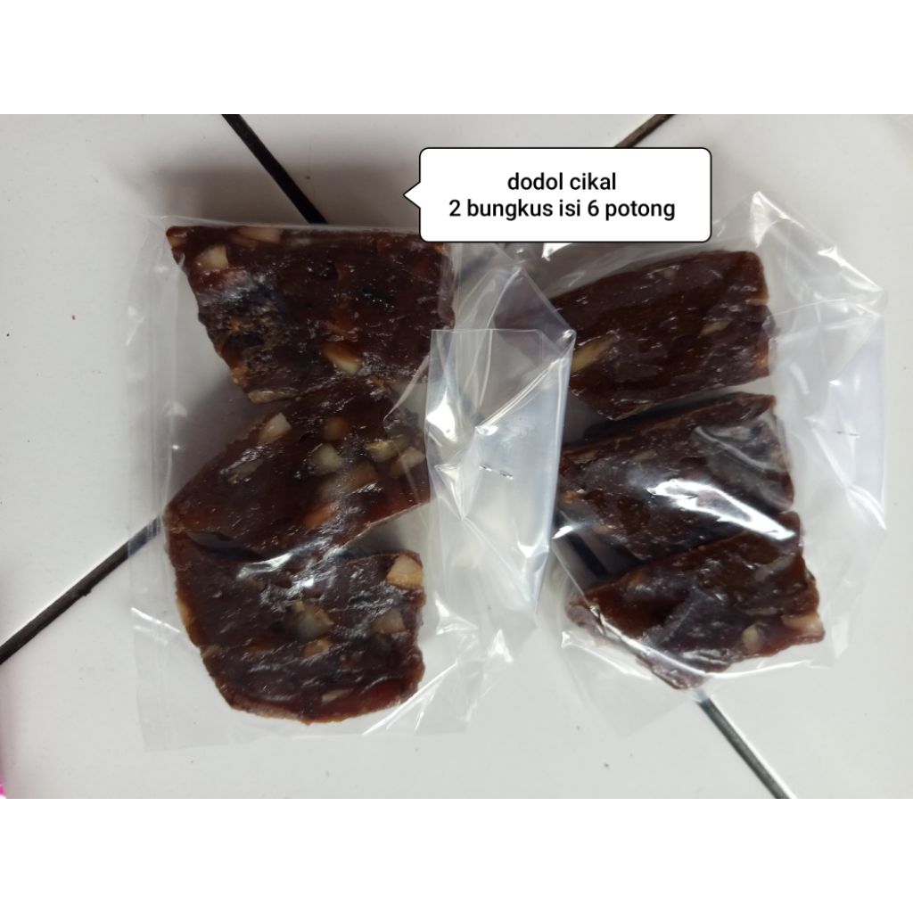 

dodol kelapa khas tegal isi 2 bungkus (6potong) dodol cikal legit