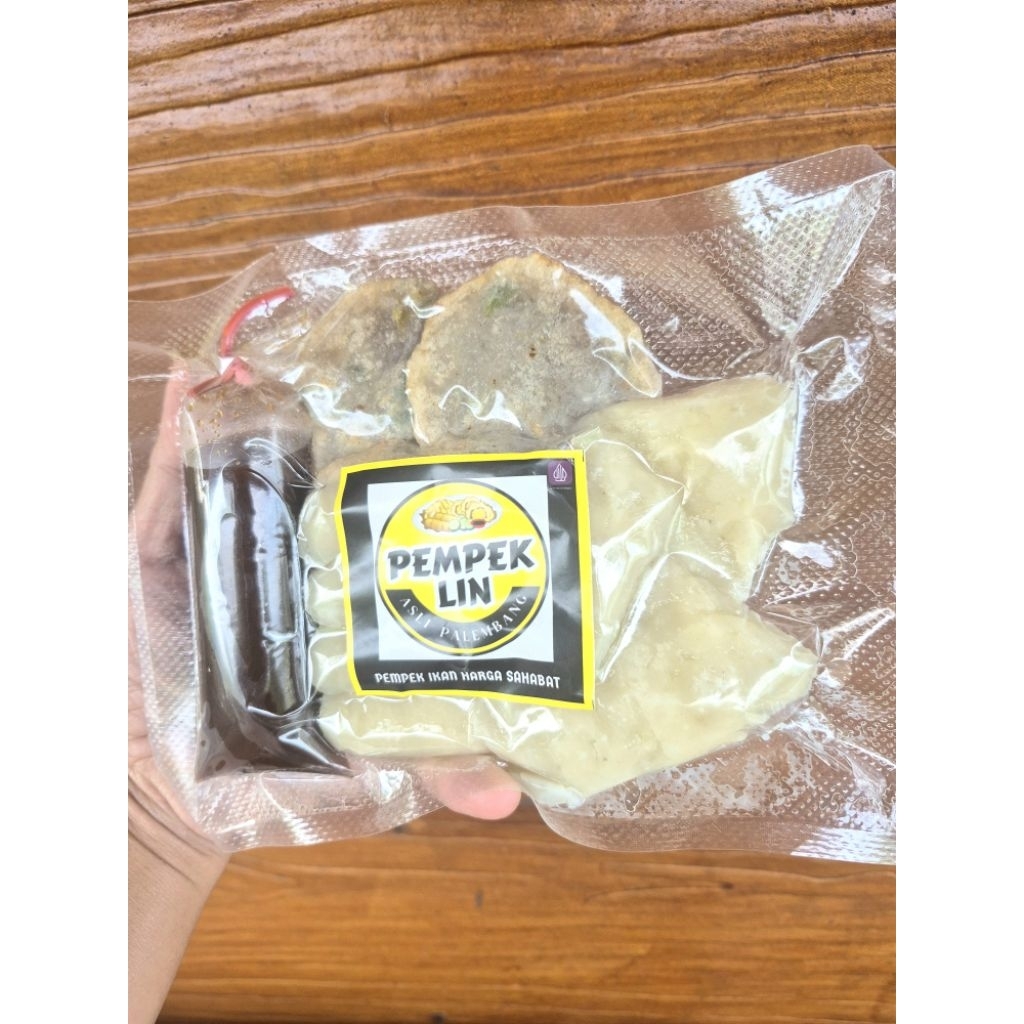 

PEMPEK MIX REGULER BESAR ISI 10 PCS