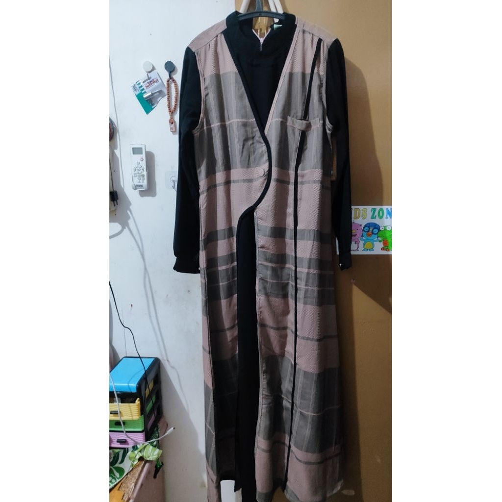 Gamis Riani
