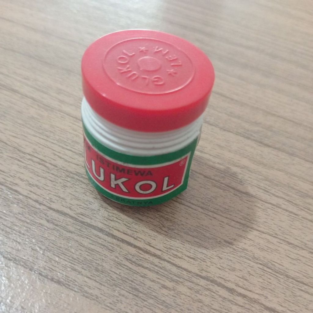 

GLUKOL LEM KECIL