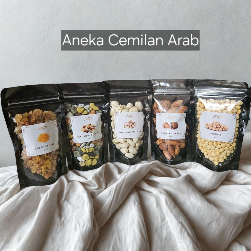 

Oleh Oleh Haji Umroh Khas Arab Pistachio Almond Kismis Manis Cokelat Kerikil Kacang Arab Kemasan 100gr
