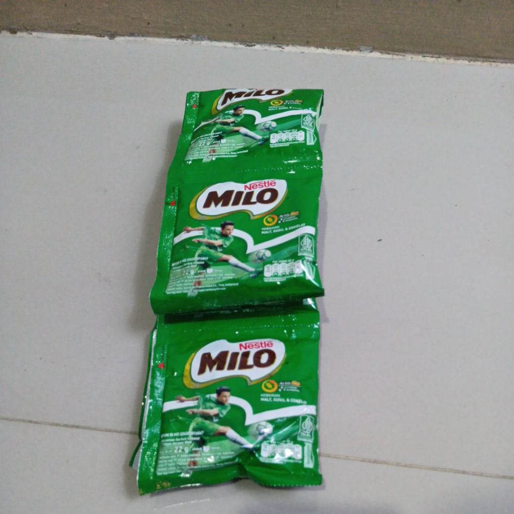 

susu bubuk Milo 22 gram 1 renceng