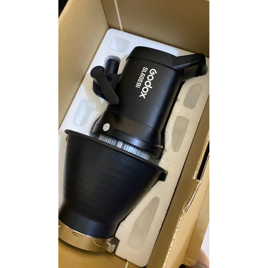 LAMPU GODOX GAMEPAD HEADSET LEMARI MOUSE APPLE MOUSE LOGITECH BARANG PRELOVED