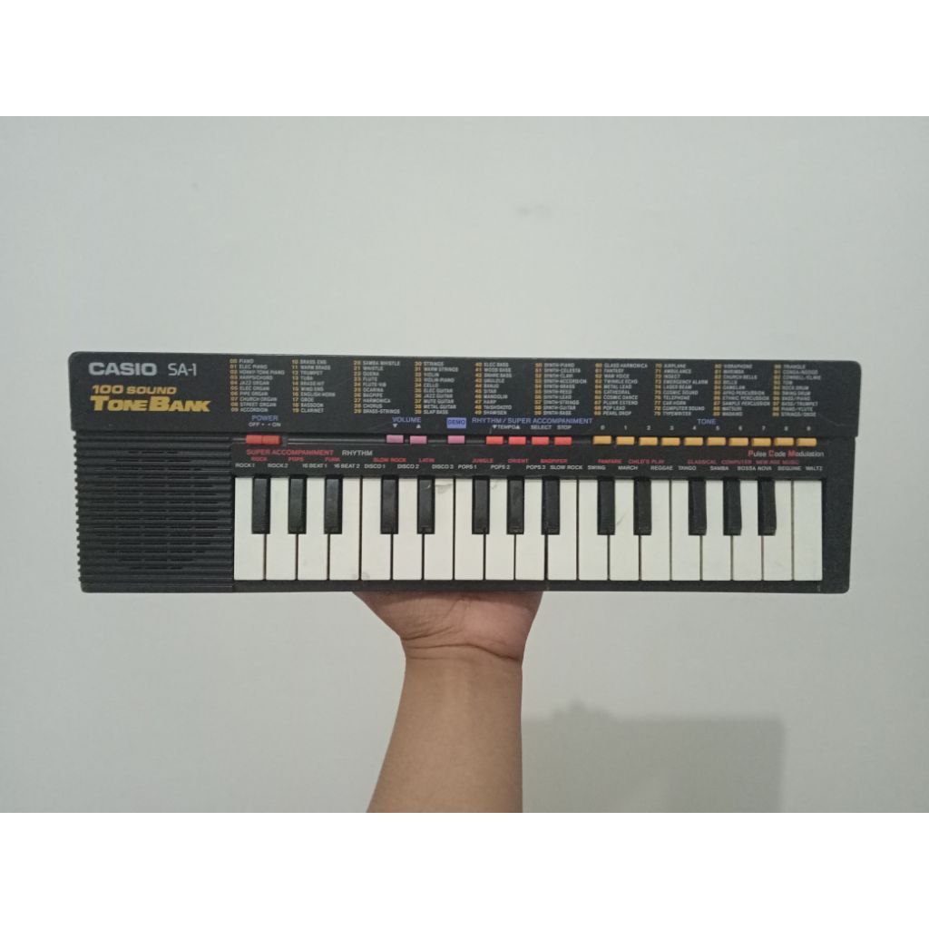 Piano CASIO SA1