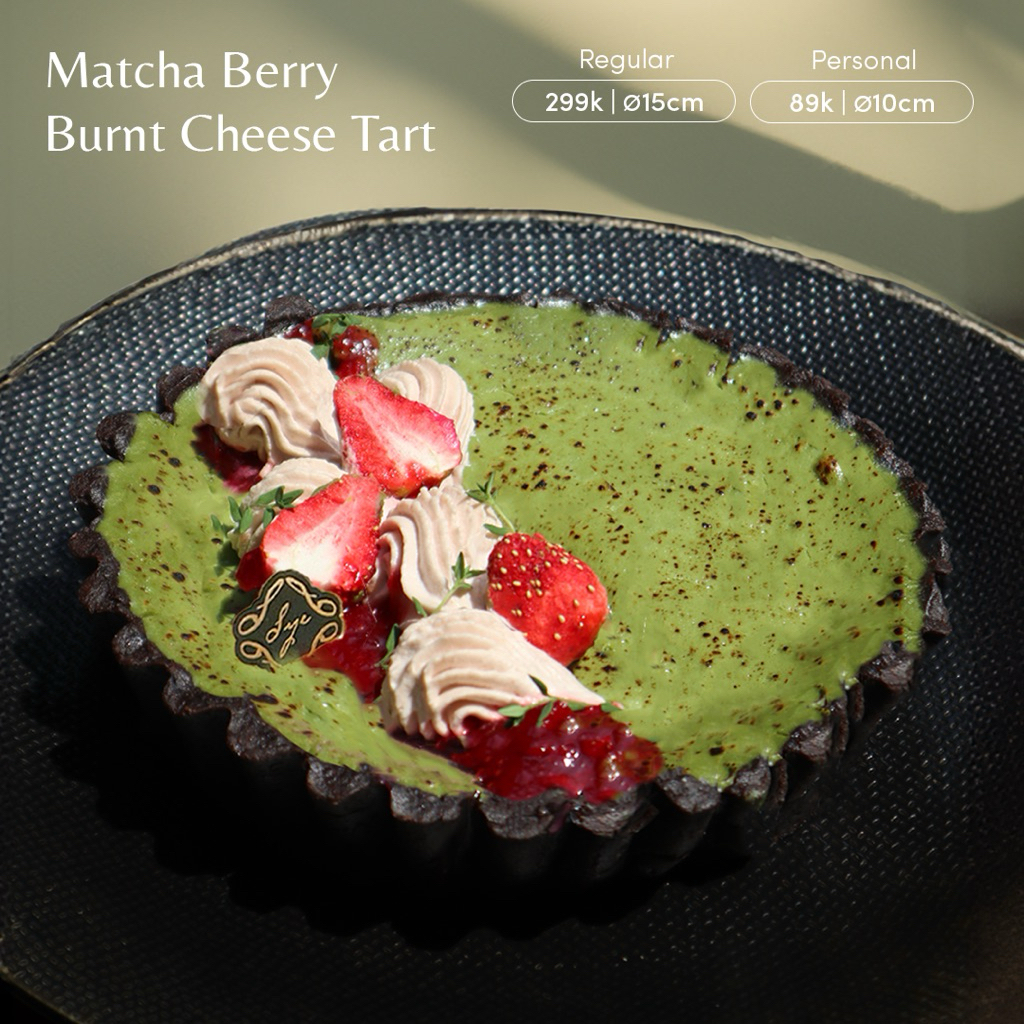 

PAR SYE ⋆ Matcha Berry Burnt Cheese Tart