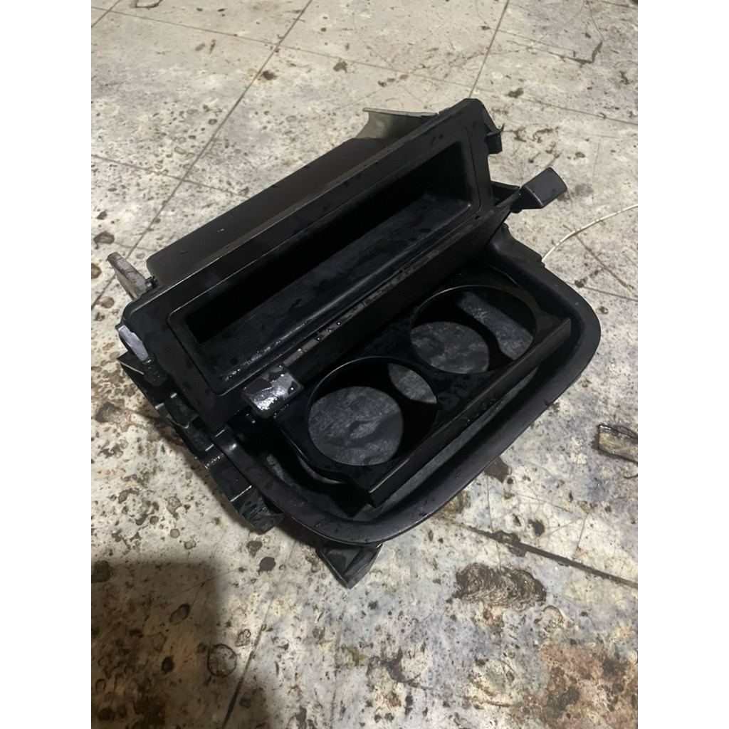 cup holder civic ferio 96-2000