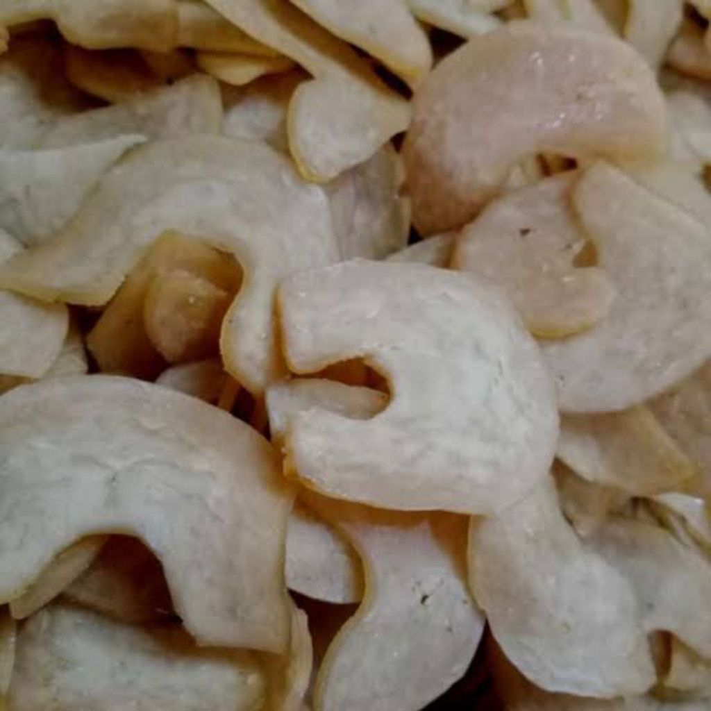 

Kerupuk Udang Sabit Mentah 500 gr 1 kg