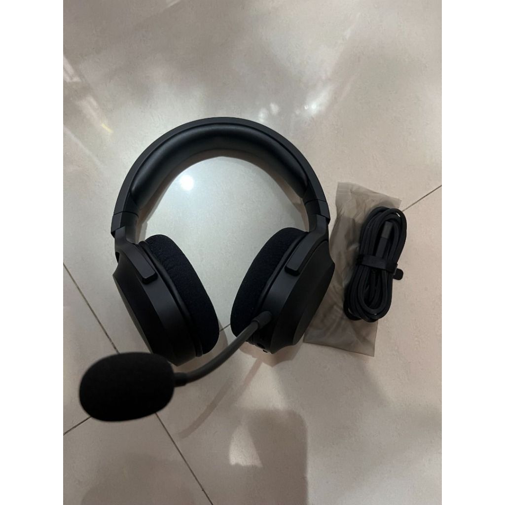 Razer Barracuda X Wireless Gaming Mobile Headset 2022