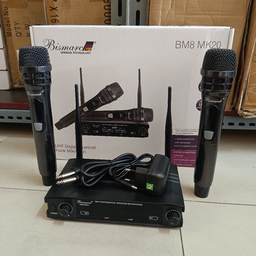 Microphone Wireless Pegang Bismarck BM8 MK20 / Microphone Bismarck BM8 MK20 Mic Pegang wireless Bism