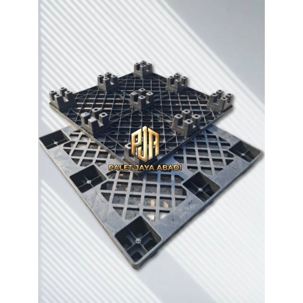 

Pallet plastik bekas berkualitas ukuran 110x110x14cm