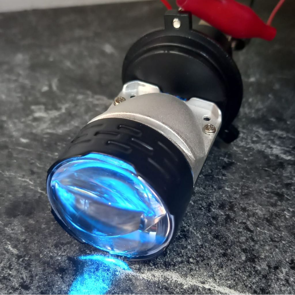 Lampu LED Halogen H 4 model Gs-H4 plus devil