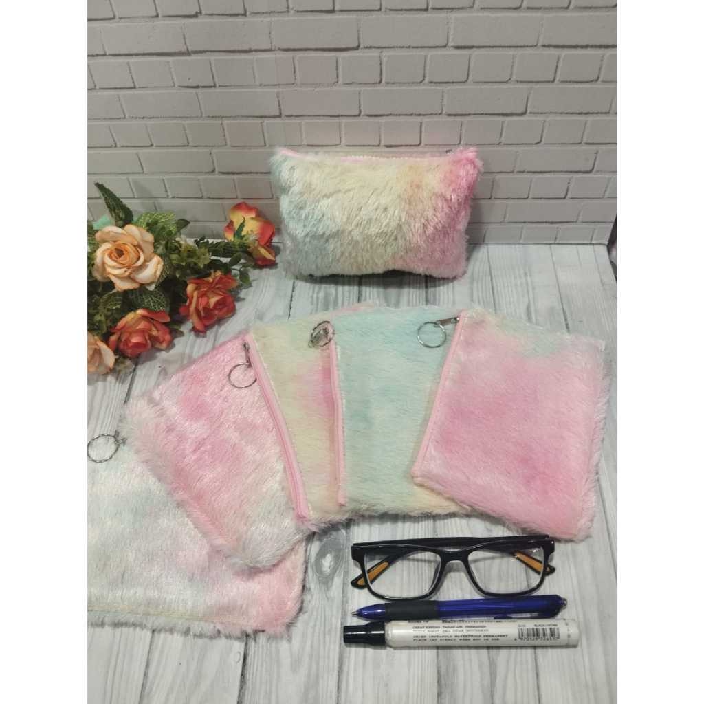 

tempat pensil/tempat pensil bulu/tempat pensil halus