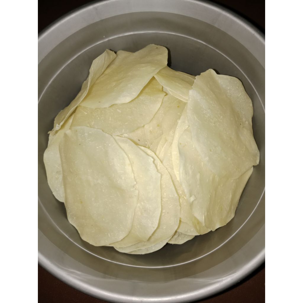 

Opak Singkong Mentah 75pcs / Kripik Mentah / Cemilan Mentah