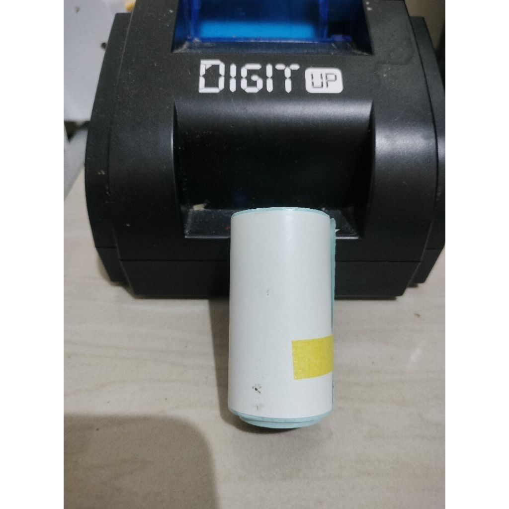 

Label Stiker 57x30 58x30 Thermal mini Printer Bluetooth 58mm (per rol) BY JJS