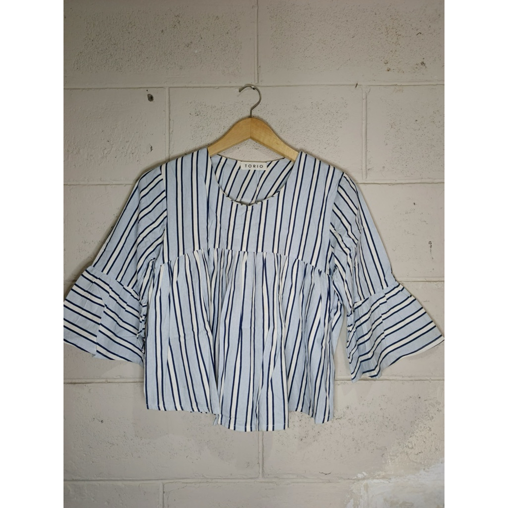 Atasan Wanita Salur Biru