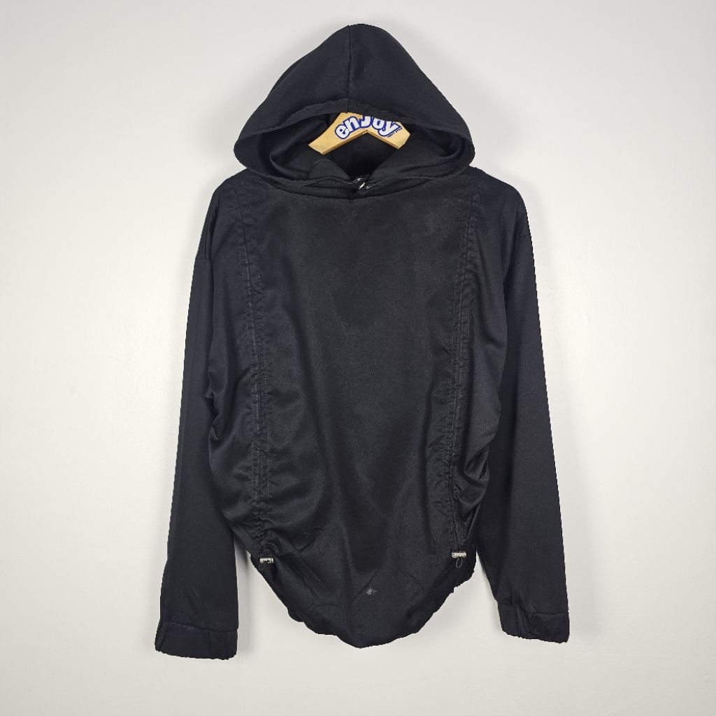 plain hoodie polos casual kasual wanita fashion serut jacket MAGENTA STUDIO second preloved hitam