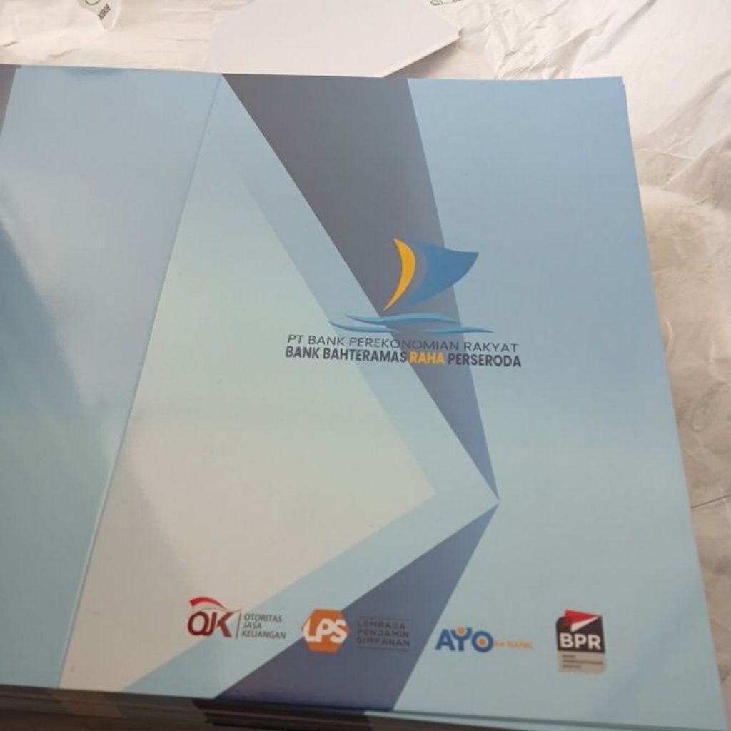 

LINK CUSTOM MAP IVORY 300