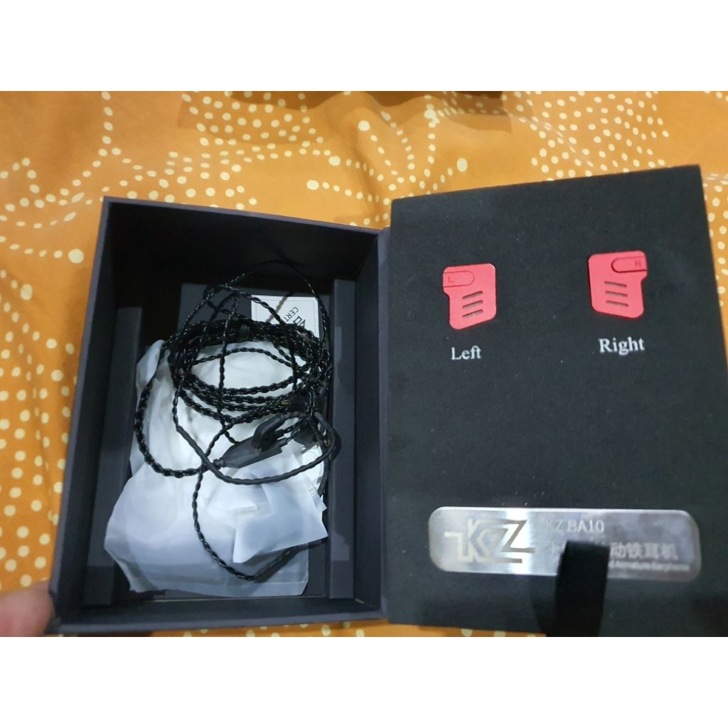 KZ BA10 earphone
