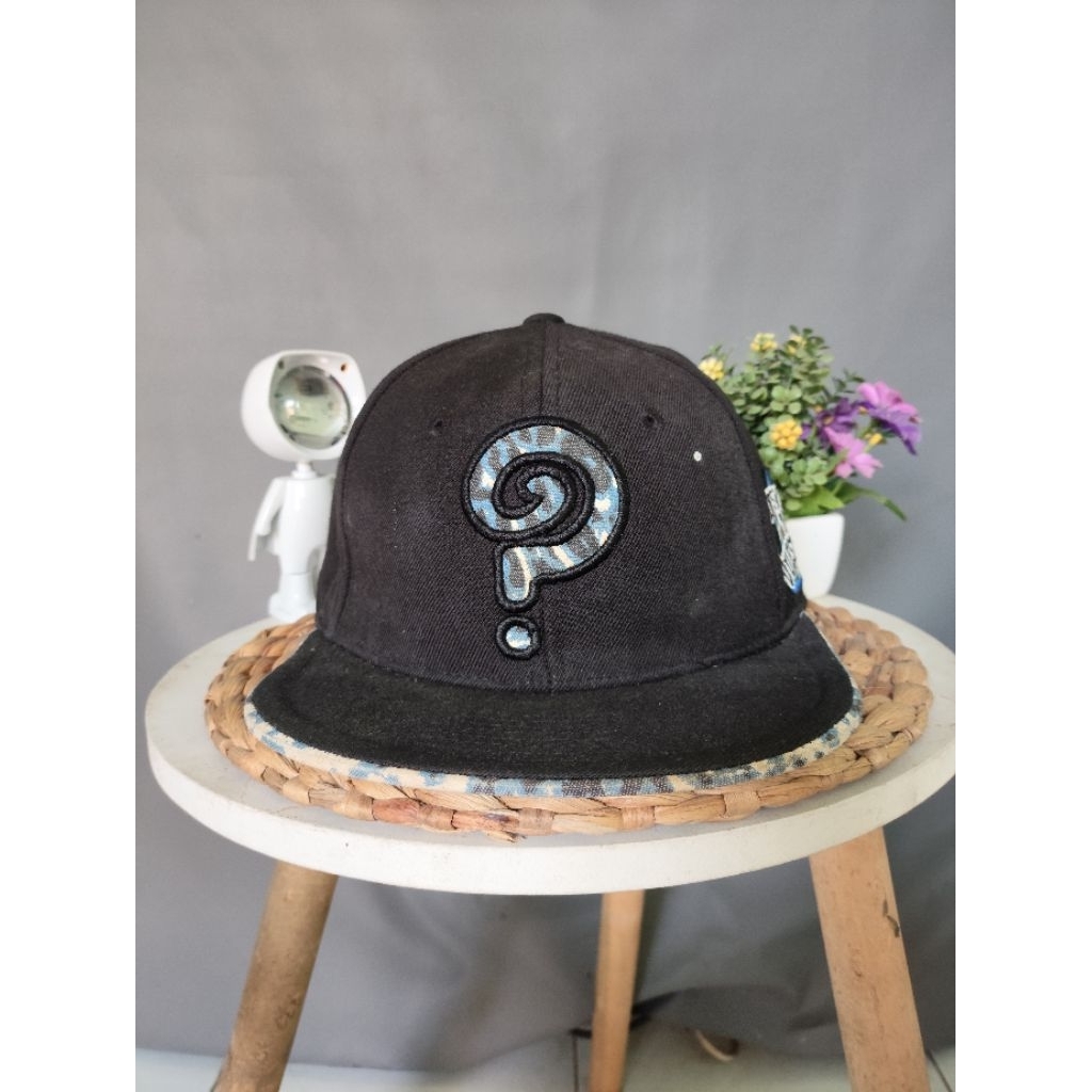 topi snapback big logo