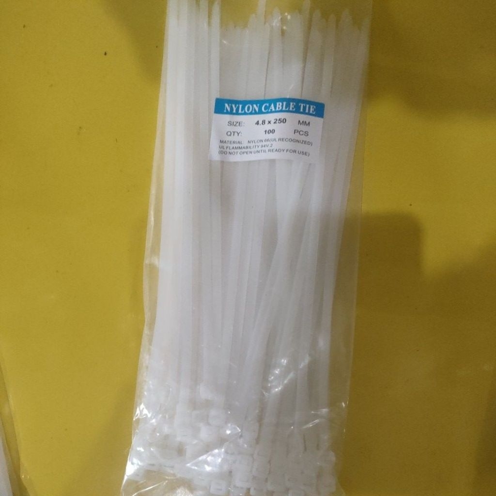 

Nylon Cable Tie Size 4,8 x 250 MM