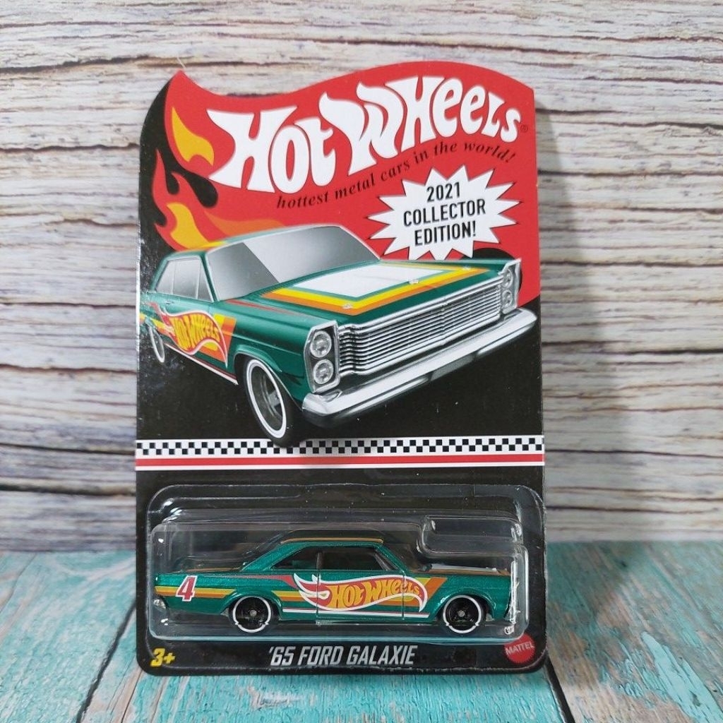 Hot Wheels 65 Ford Galaxie