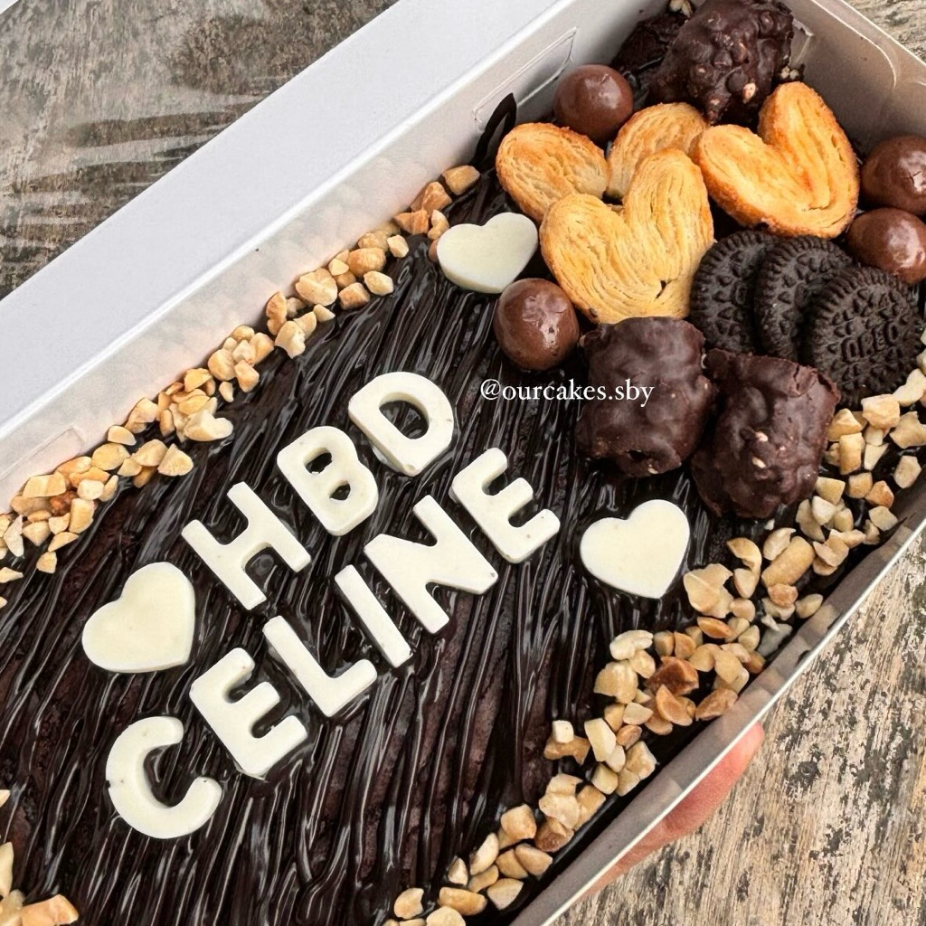 

Fudgy brownies birthday cake 20x10 / ourcakes.sby