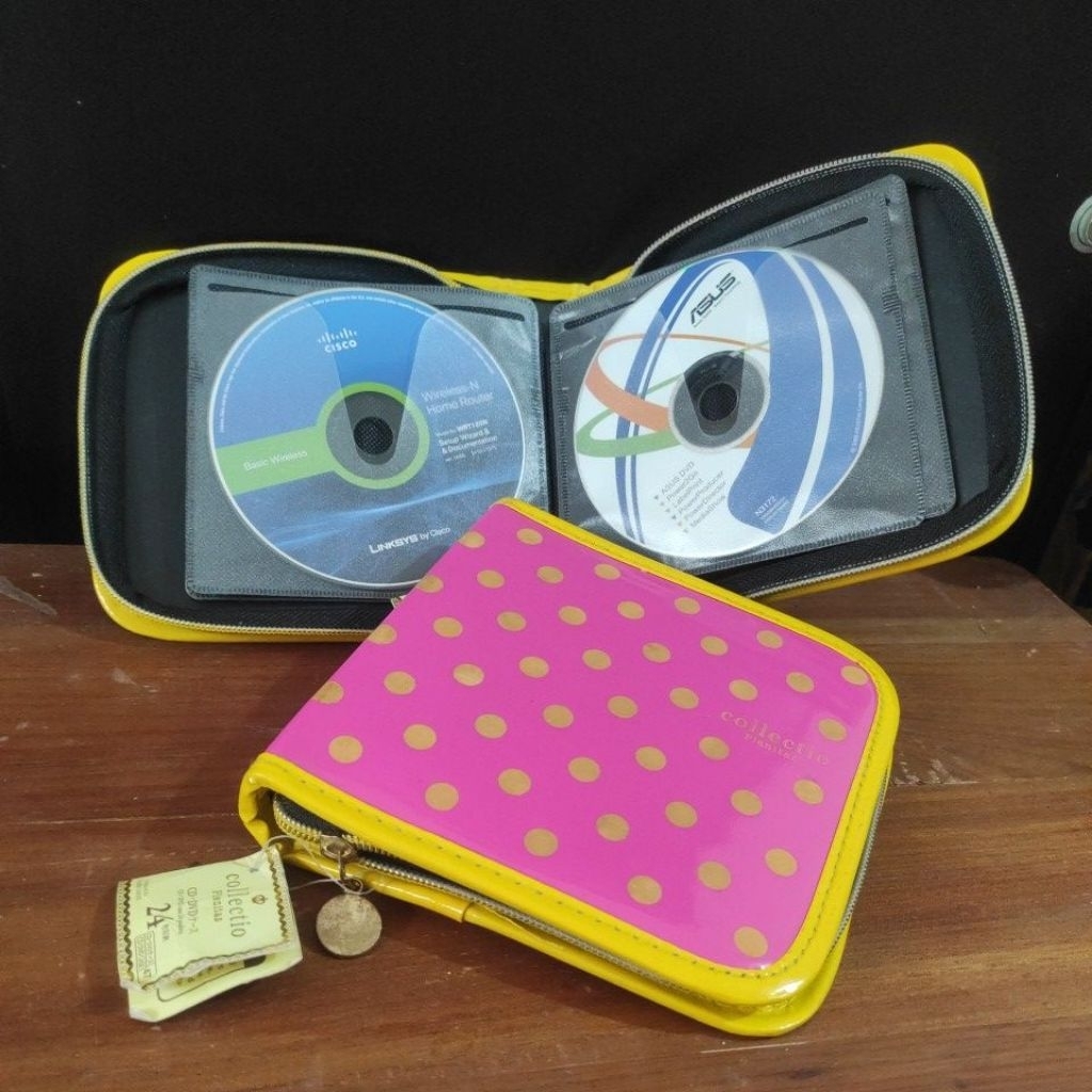 Cuci Gudang DAISO Tempat Kaset CD DVD Tas Kaset Penyimpanan Kaset DVD Bag Storage Disc Holder Dompet