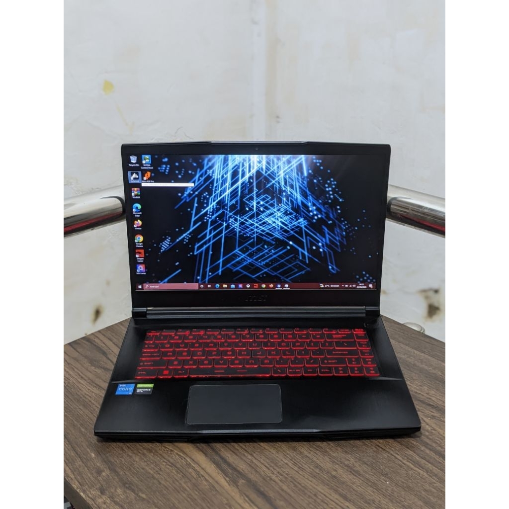 MSI GF63 THIN i5 - 11400H 16/512 GB NVIDIA GTX 1650