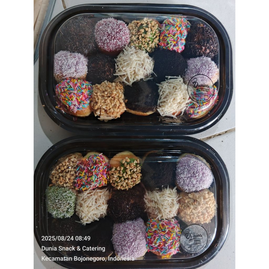 

OPEN PO SBY - READY KIRIM RABU SORE !! Paket Donat mini nampan mini (Free Ucapan)