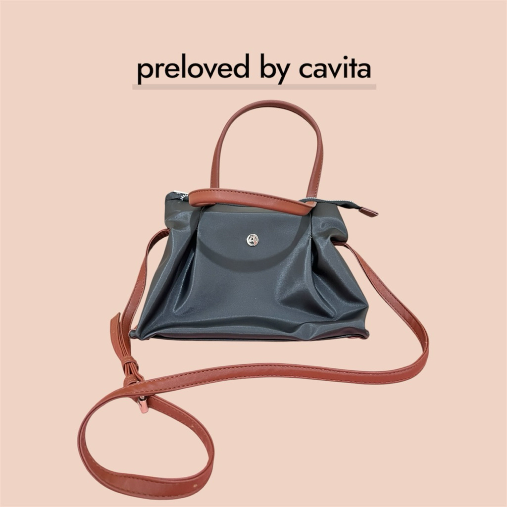 (Preloved) tas slingbag andari room