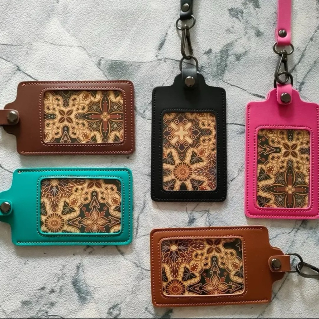 

Id card lanyard holder kulit kancing 1 slot ruang kartu