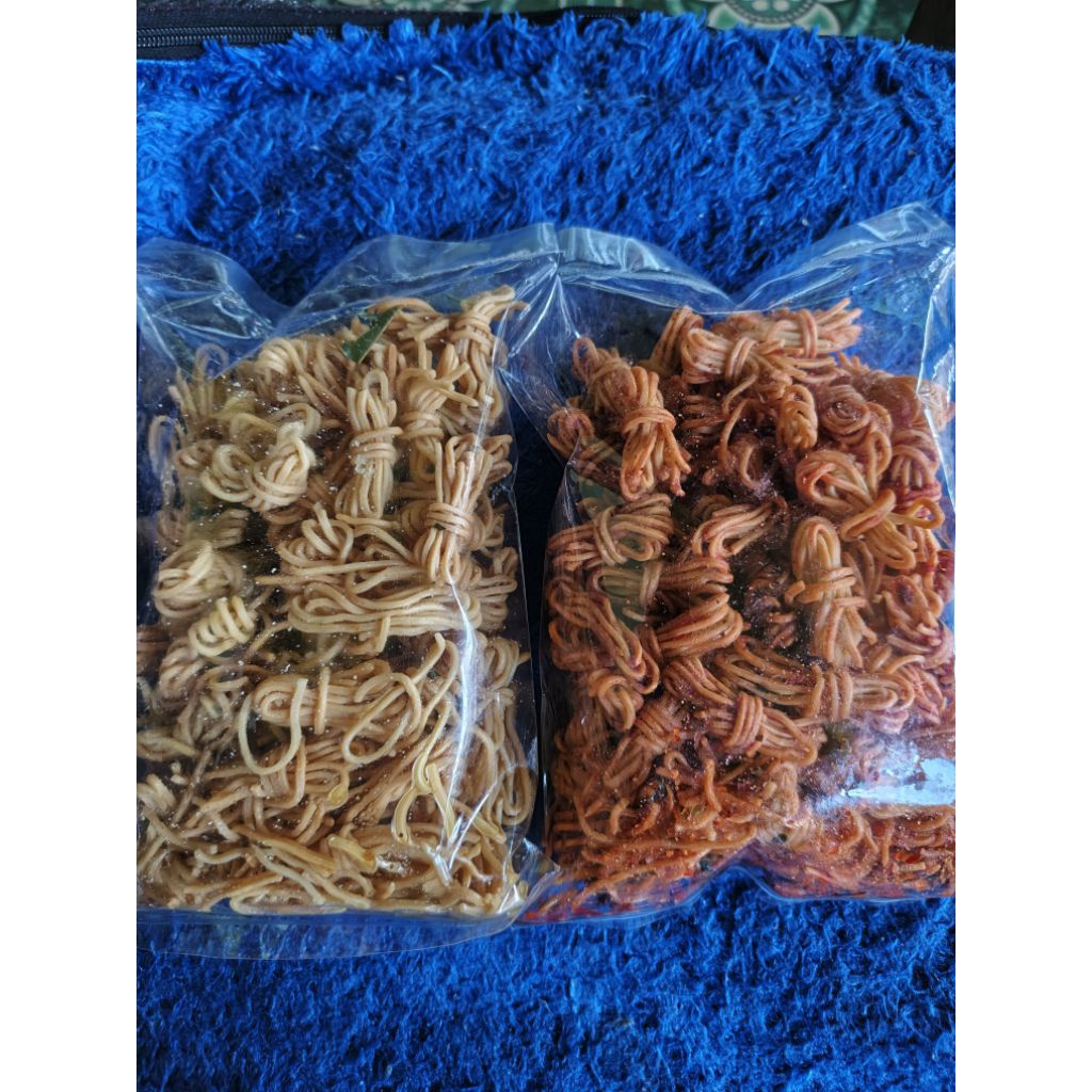 

makanan ringan mie gulung berat 250 gram