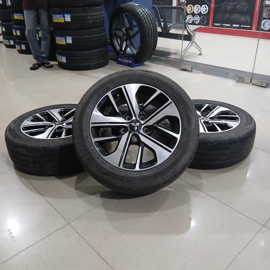 velg/pelek mobil second original ultimate ring16 baut5x114+ban
