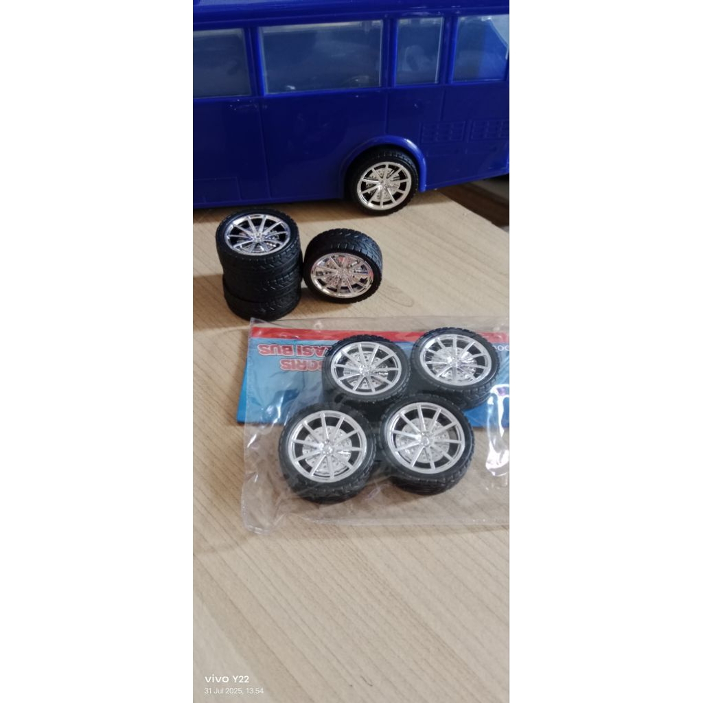 ban bus miniatur rkc bus viral bus artis