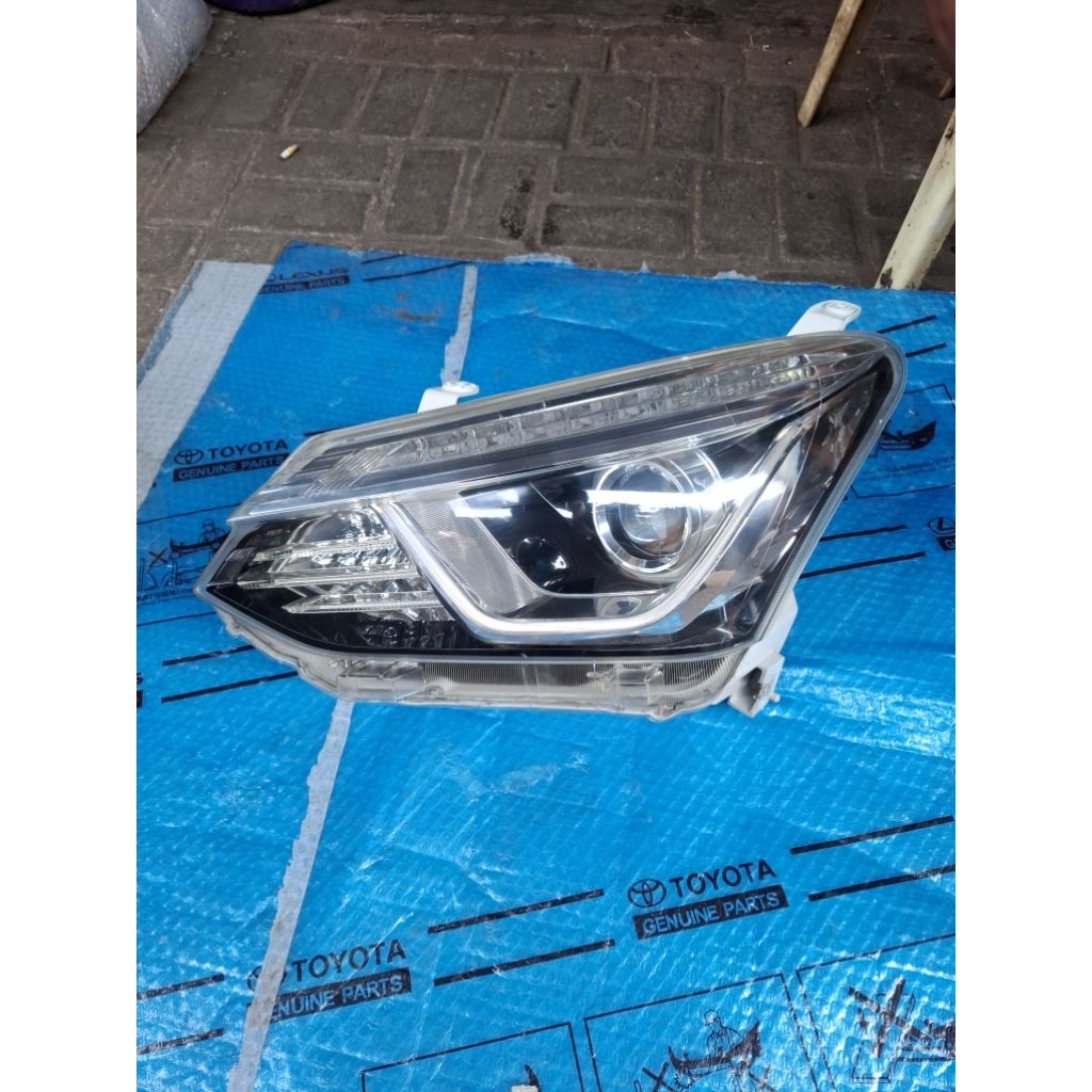 headlamp isuzu mux led 2018 2019 original