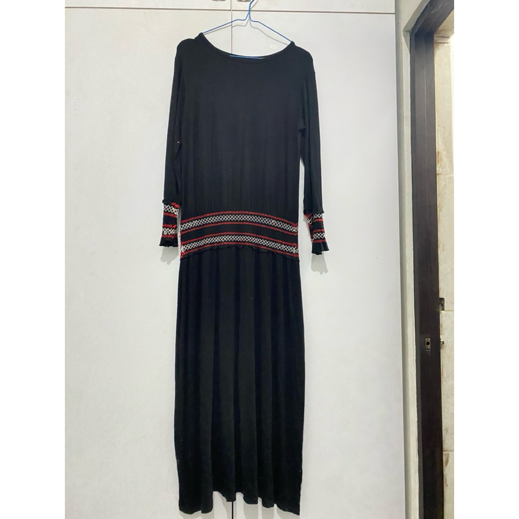 Gamis Hitam Jersey preloved