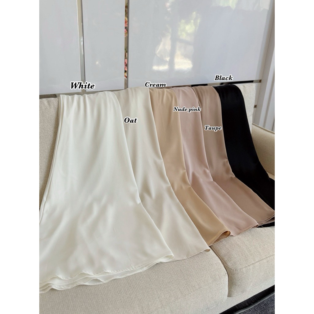 SATIN PANTS/CELANA/ROK SATIN SILKY SKIRT - Rok satin silk by ENARA OUTFITN