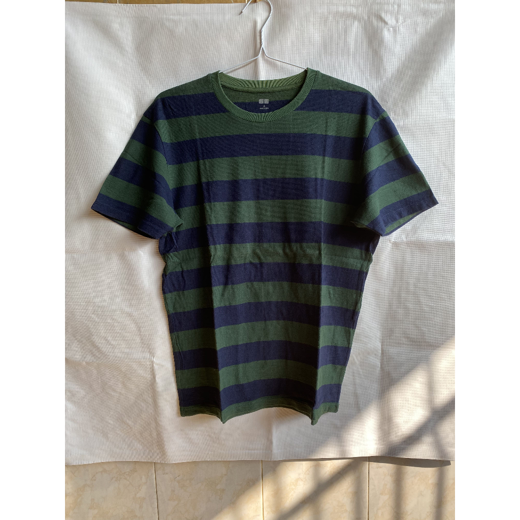 [100% Preloved Ori] Kaos Stripe Uniqlo Lengan Pendek