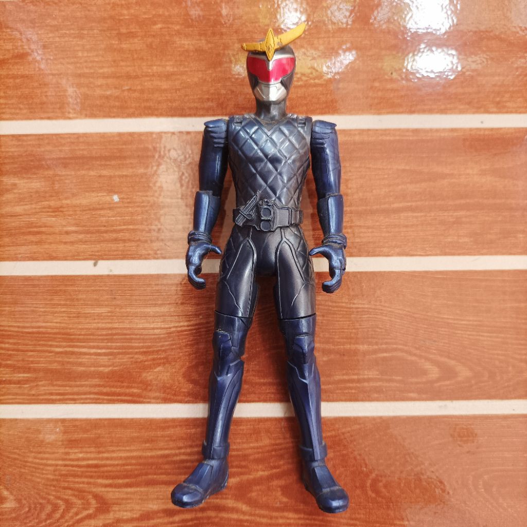Bandai Original Kamen Rider Gaim Basic Form Mainan Action Figure
