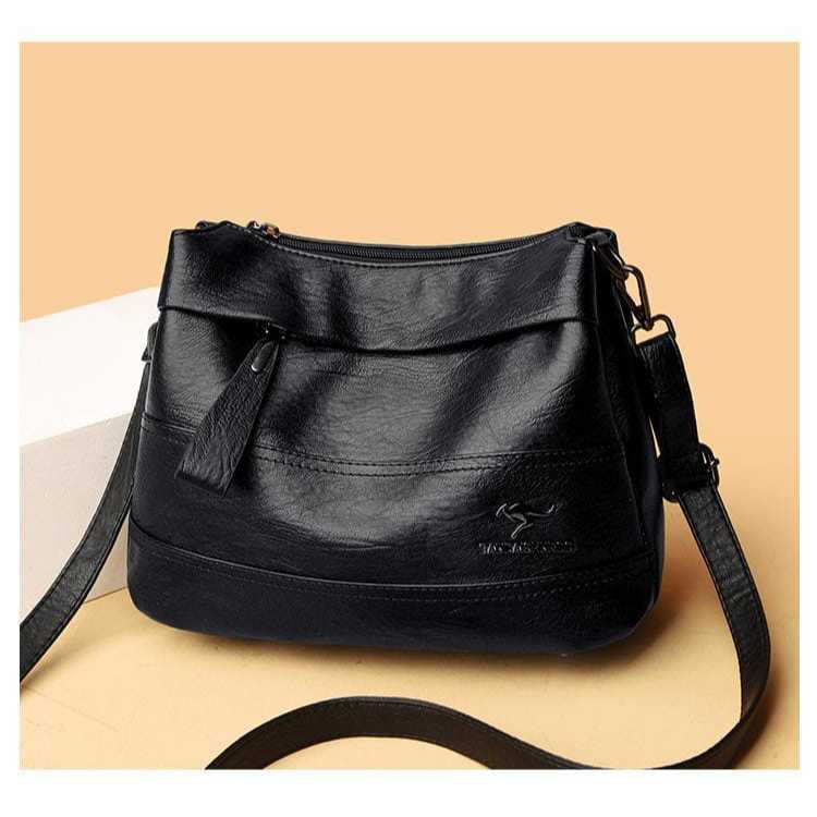 Tas Selempang Kulit Wanita Import – Desain Mewah Kekinian